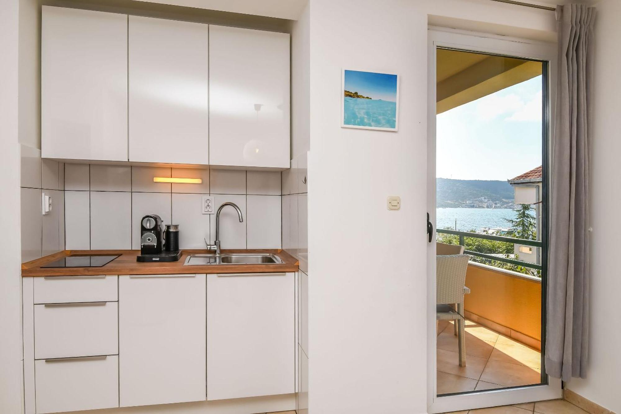Apartments Tina Poljica  Luaran gambar