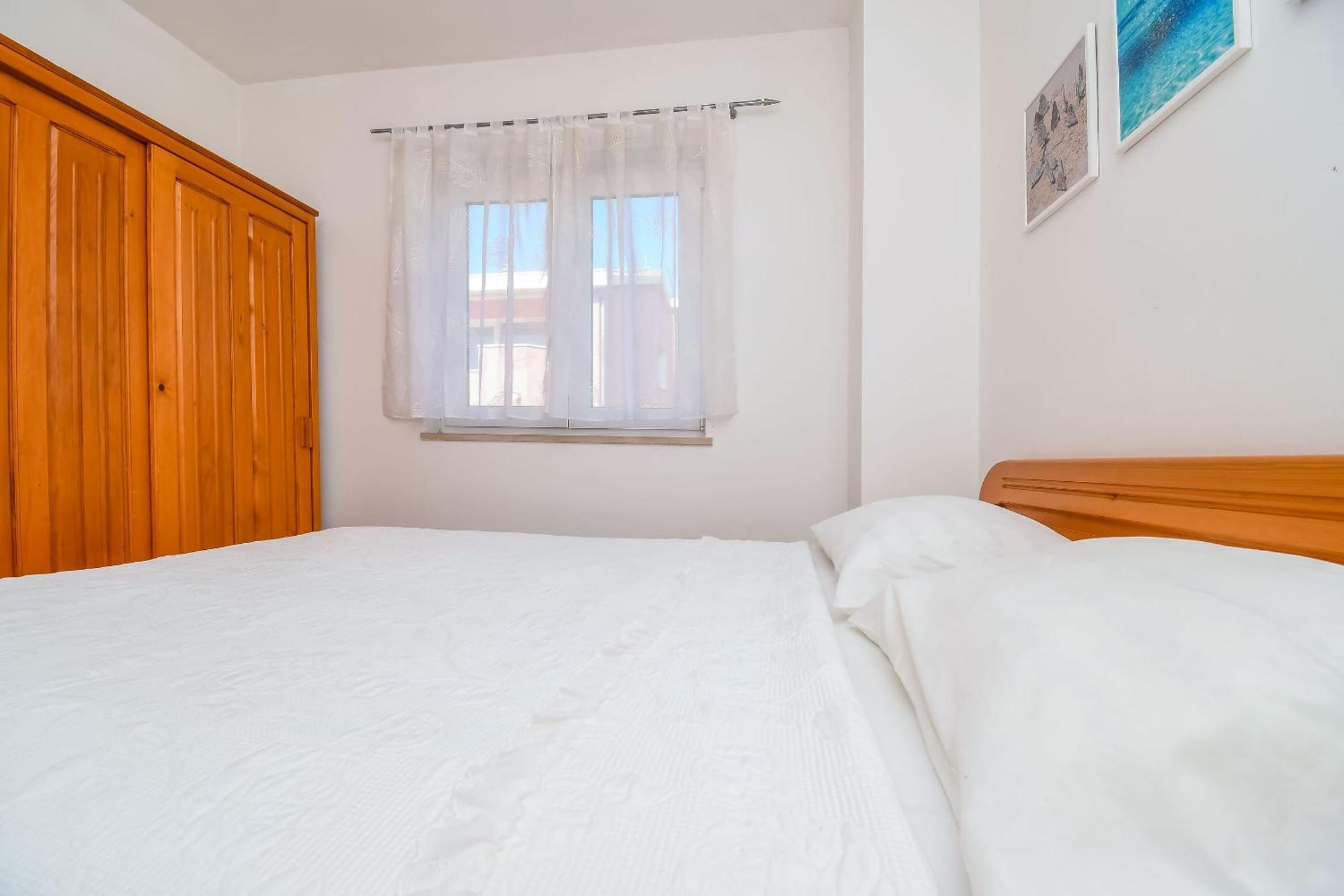 Apartments Tina Poljica  Luaran gambar